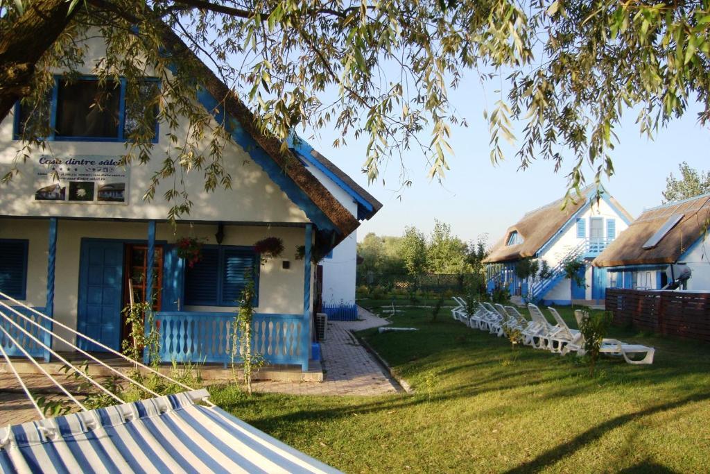 Uzlina Casa Dintre Salcii酒店 外观 照片
