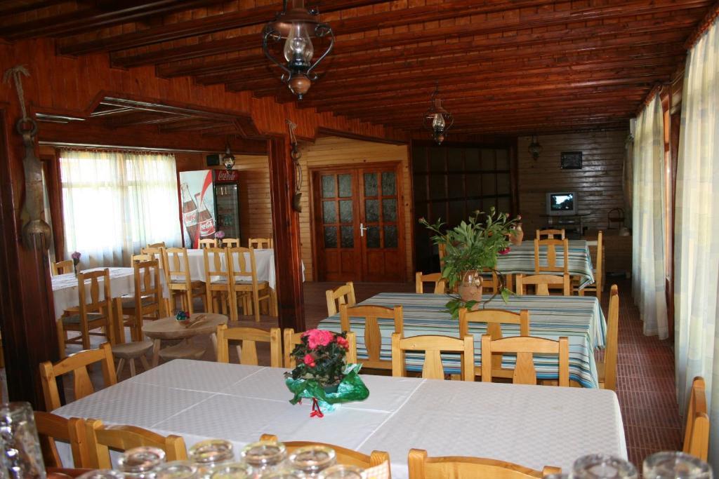 Uzlina Casa Dintre Salcii酒店 外观 照片